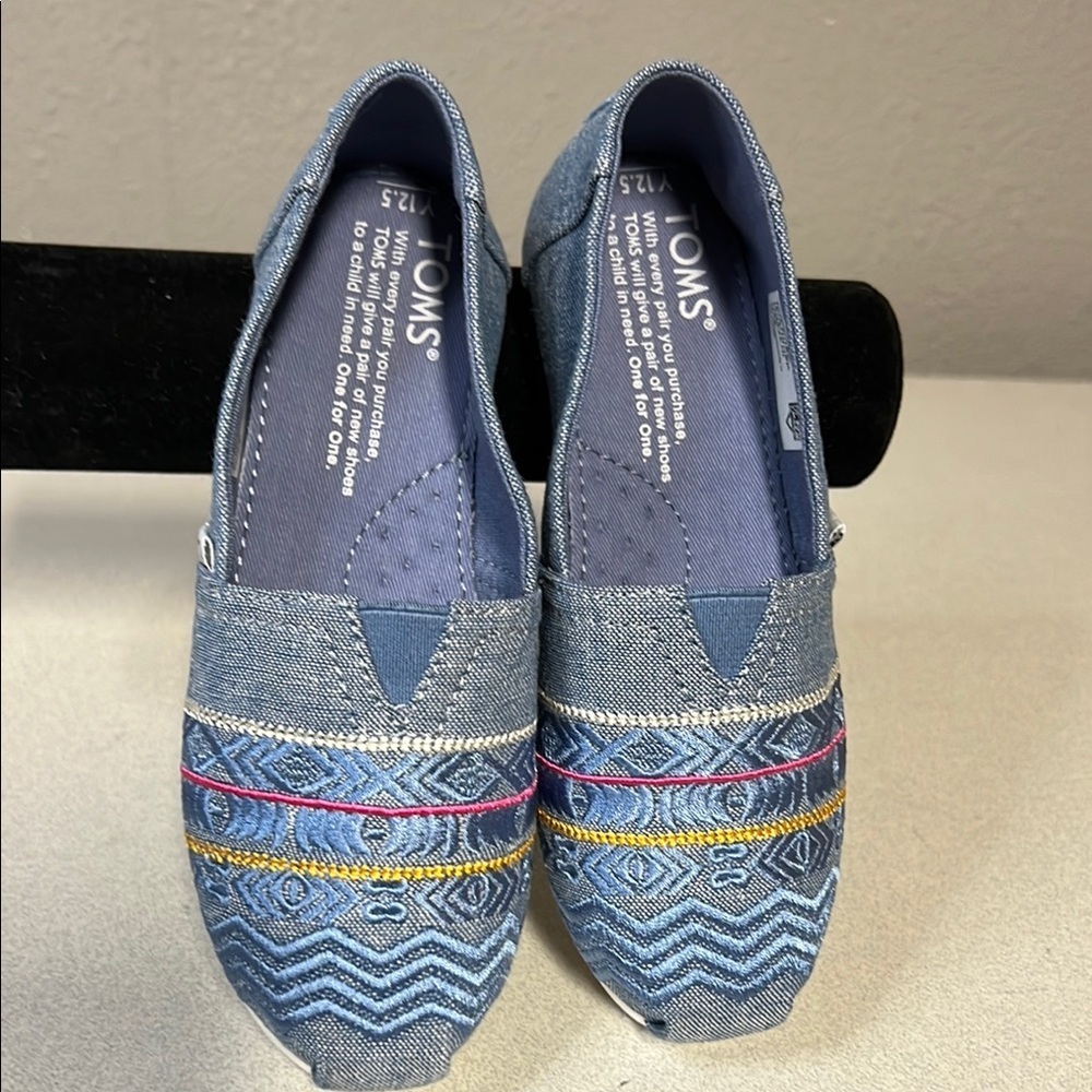 Toms Blue and Pink Flats with Bohemian Patterns